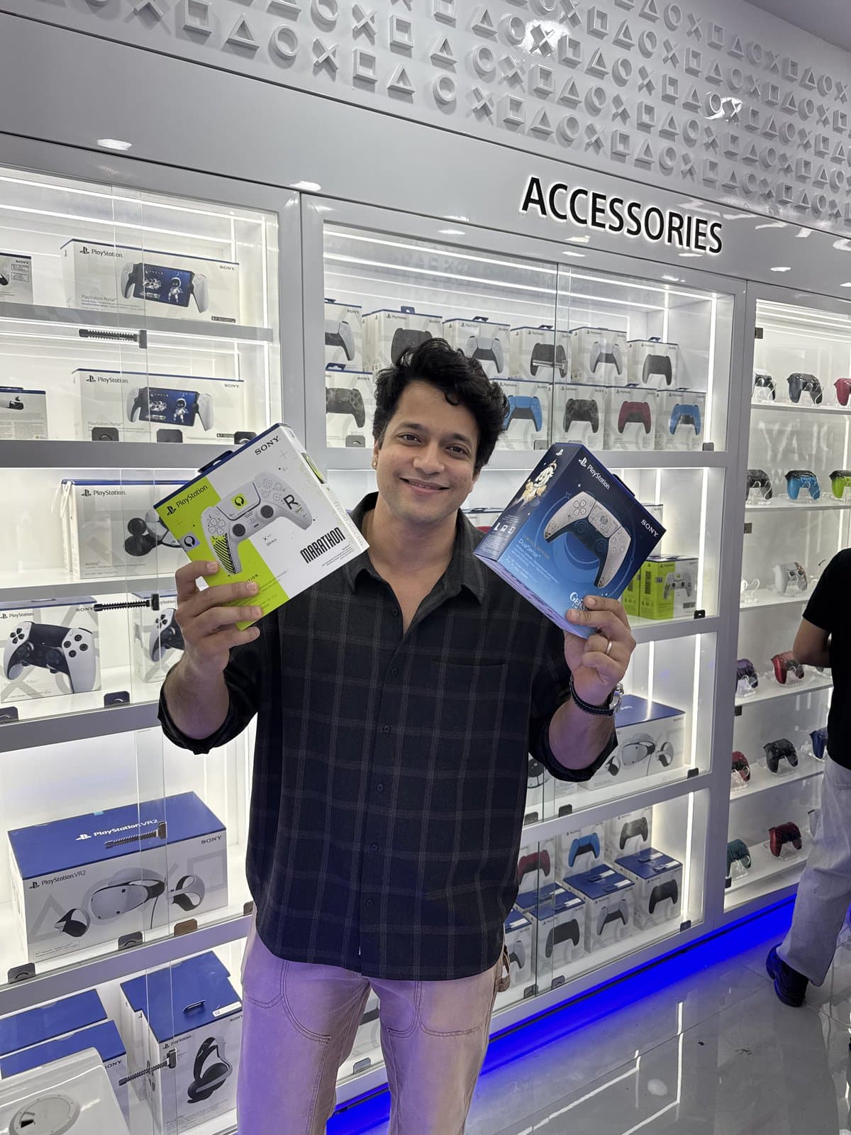 Veer scored both limited-edition DualSense drops
